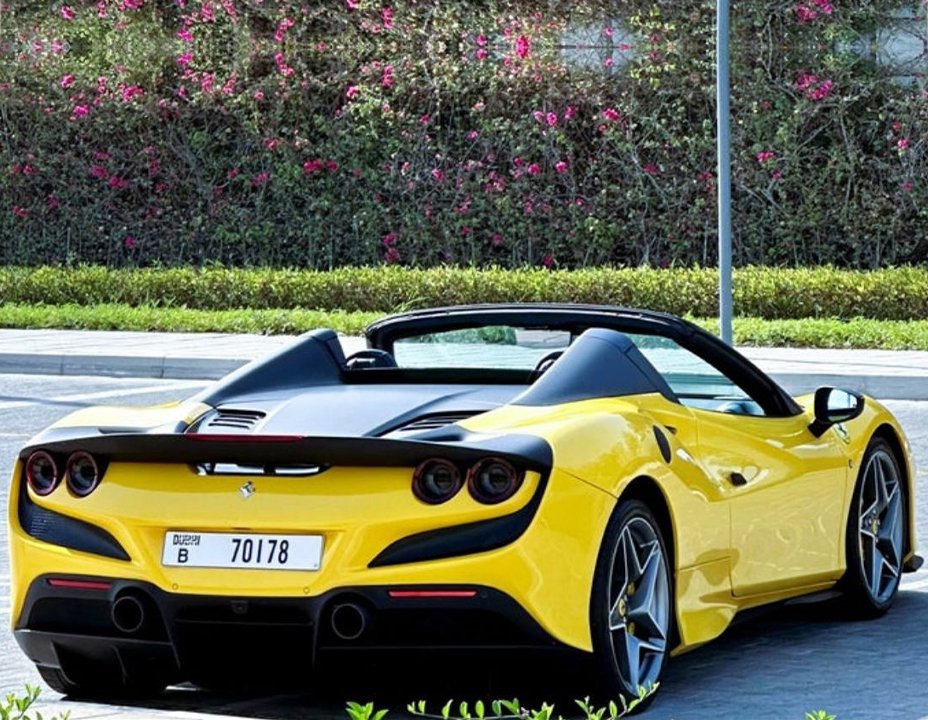 ferrari F8 tr spider 2